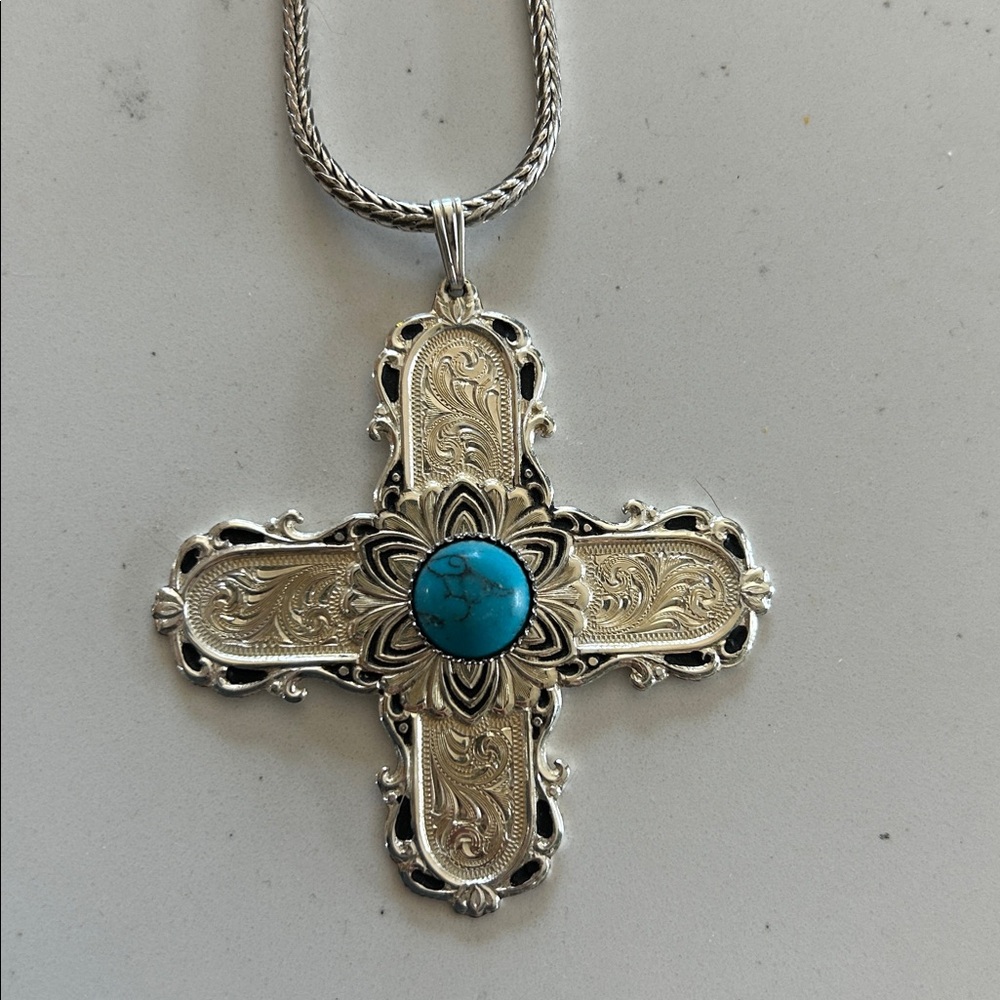 Montana Silversmiths Turquoise Pendant Necklace